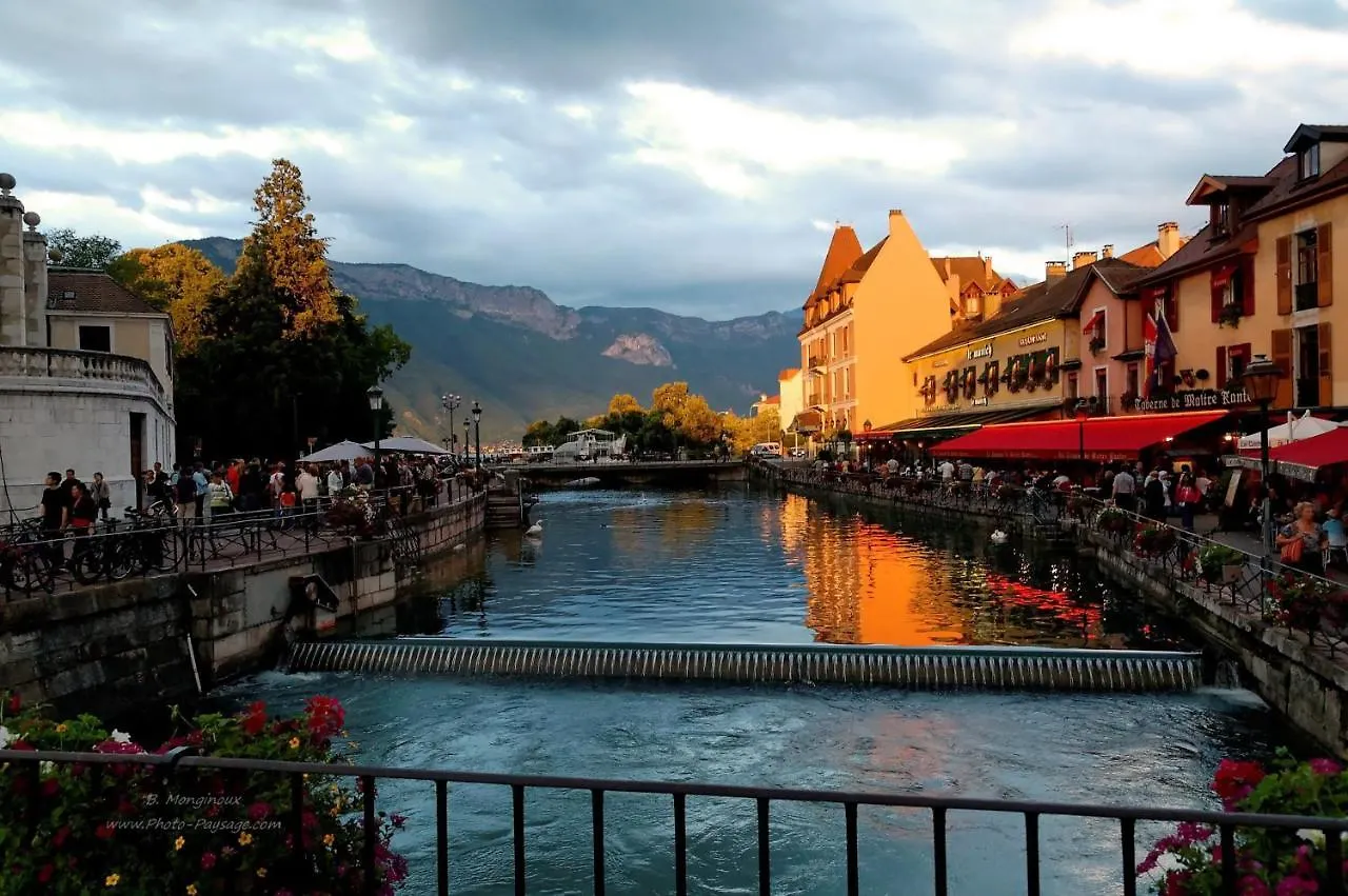 Joli Studio Proche Vieille Ville + Parking Annecy